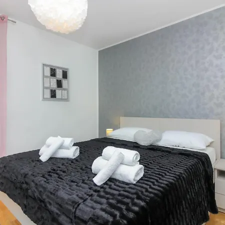 Apartment Apartman Tara *