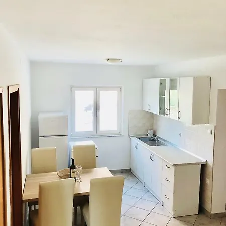 Tara Apartment